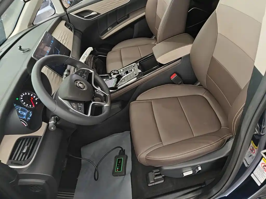 BYD MAX New Energy — миниатюра 15