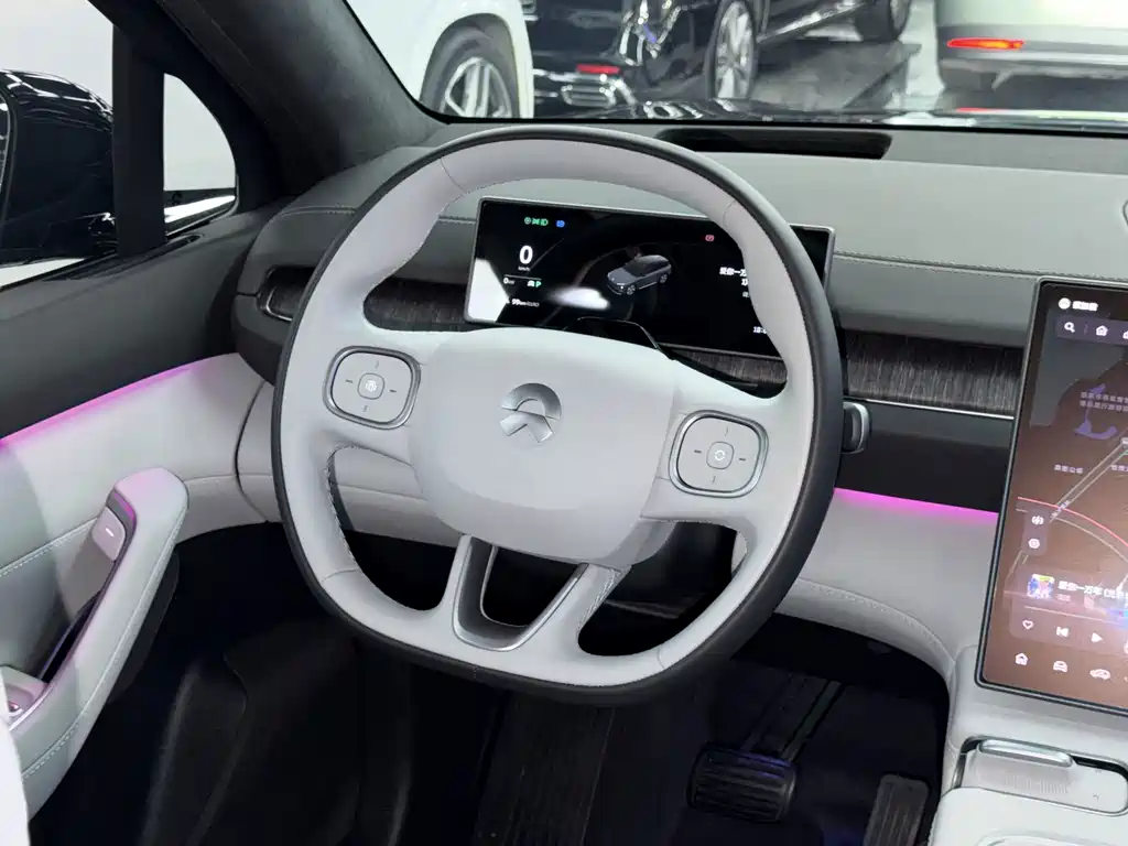 NIO ES6 — миниатюра 13