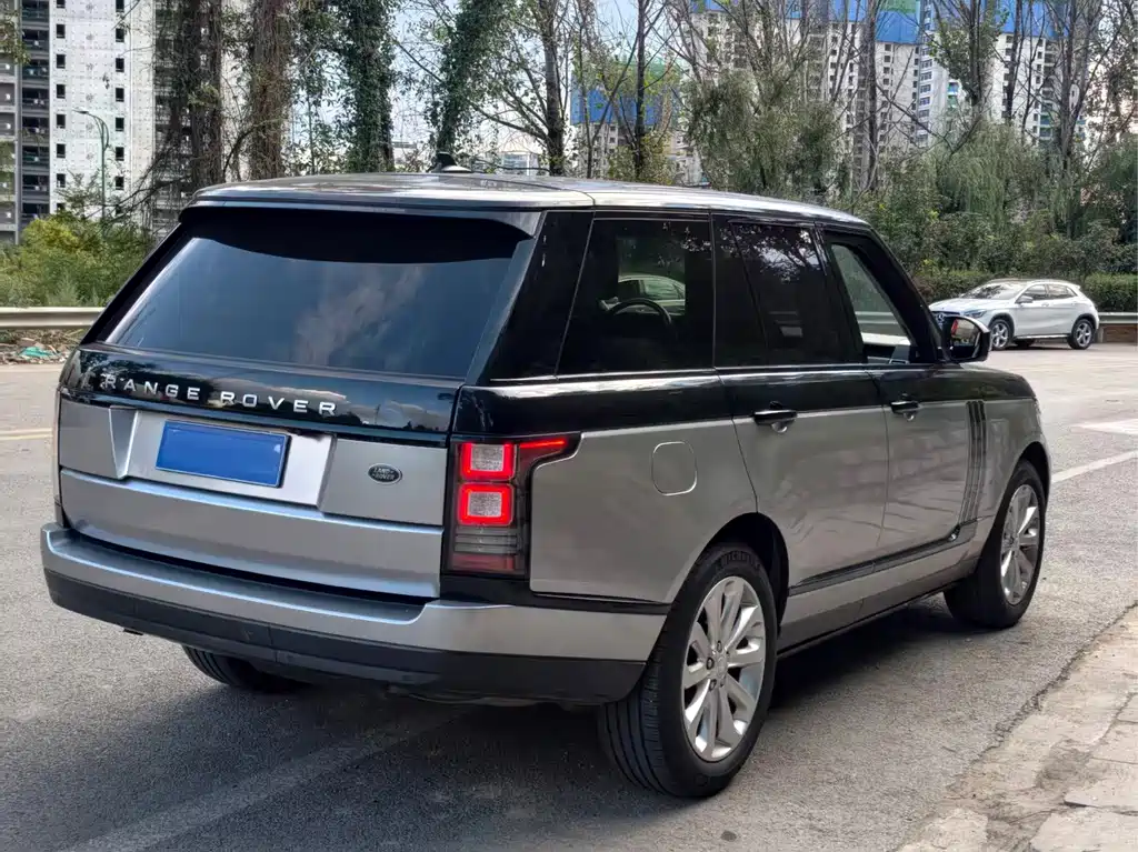 Land Rover Range Rover — миниатюра 6