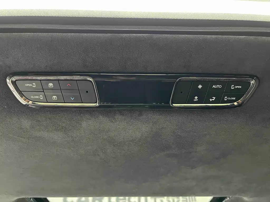 GAC Trumpchi M8 2023 — фото 36