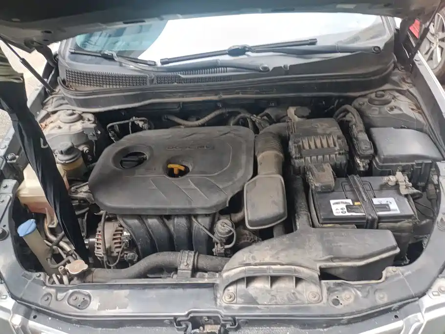 Hyundai Sonata — миниатюра 10