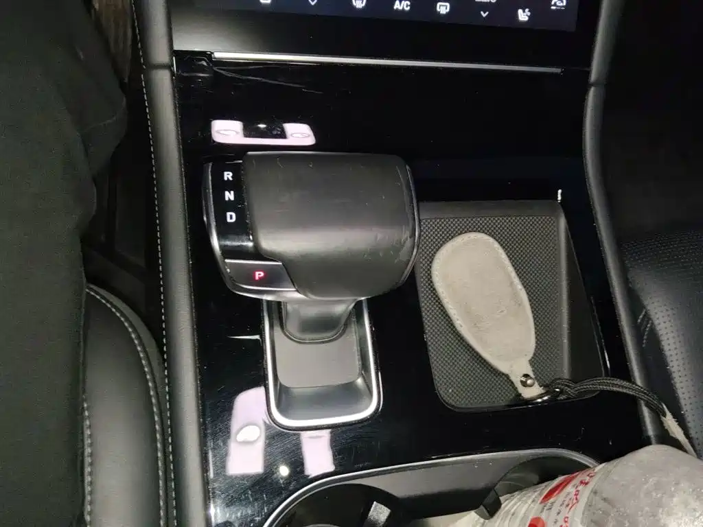 Li Auto Li ONE — миниатюра 10