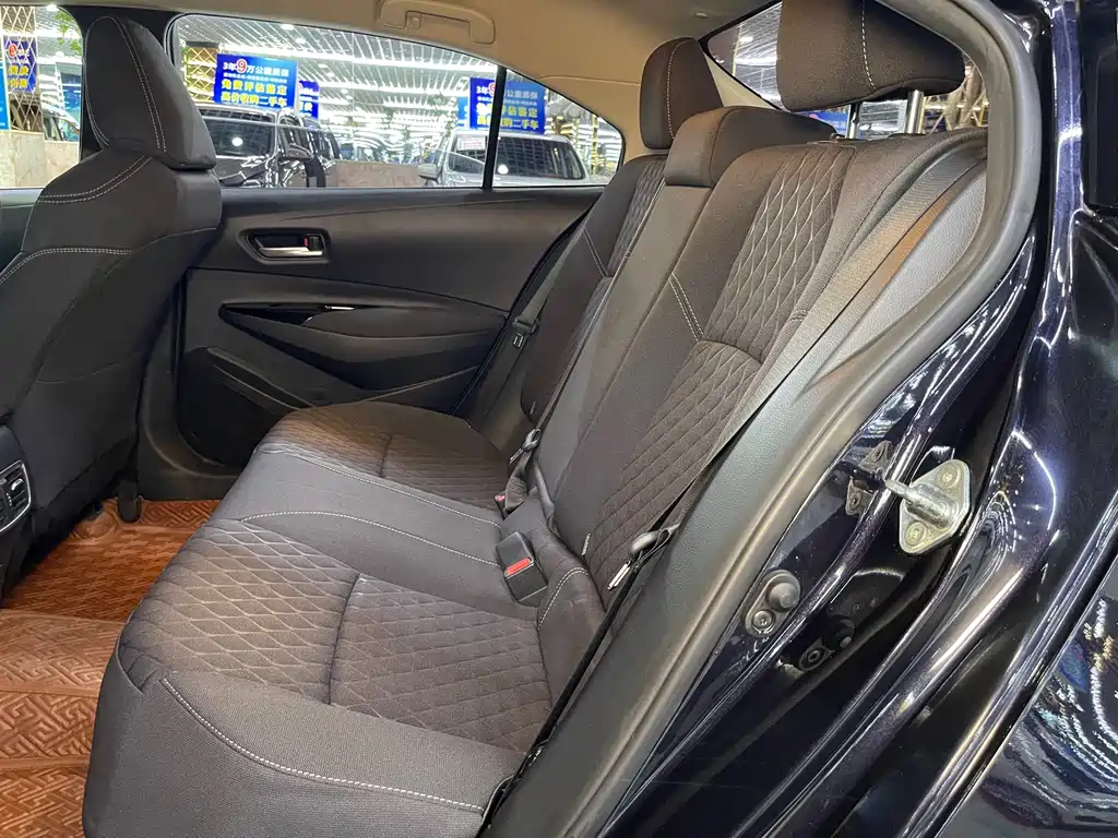 Toyota Allion — миниатюра 8