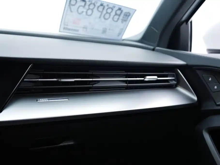 Audi A3 - фото 18