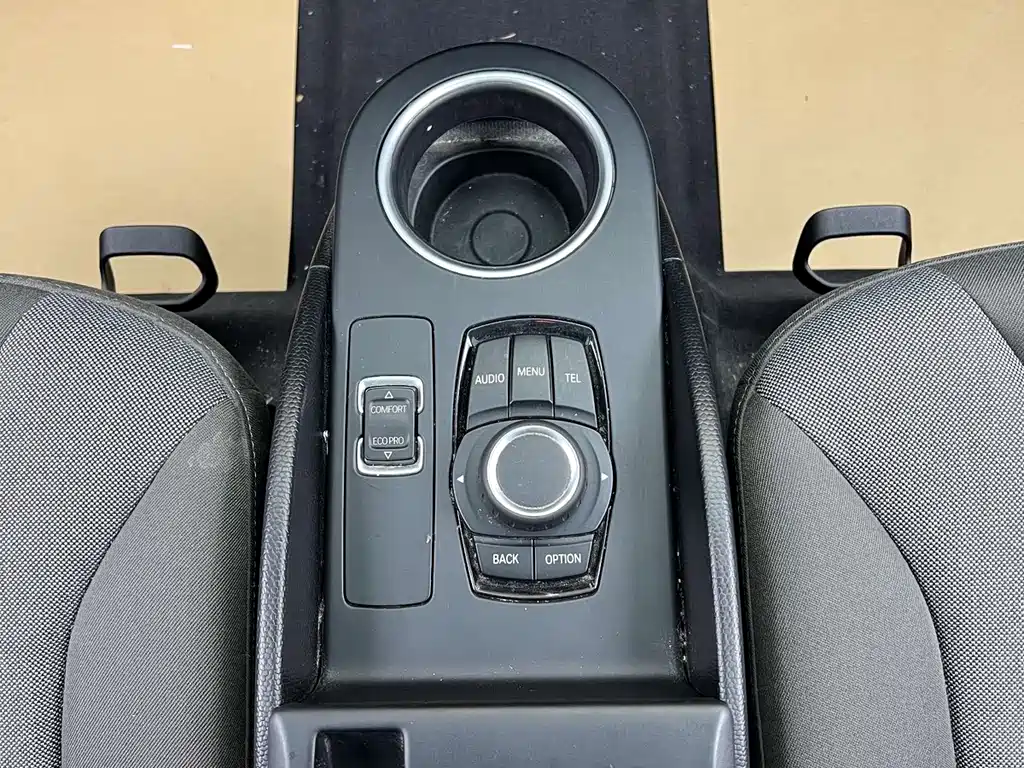 BMW i3 (Import) — миниатюра 16