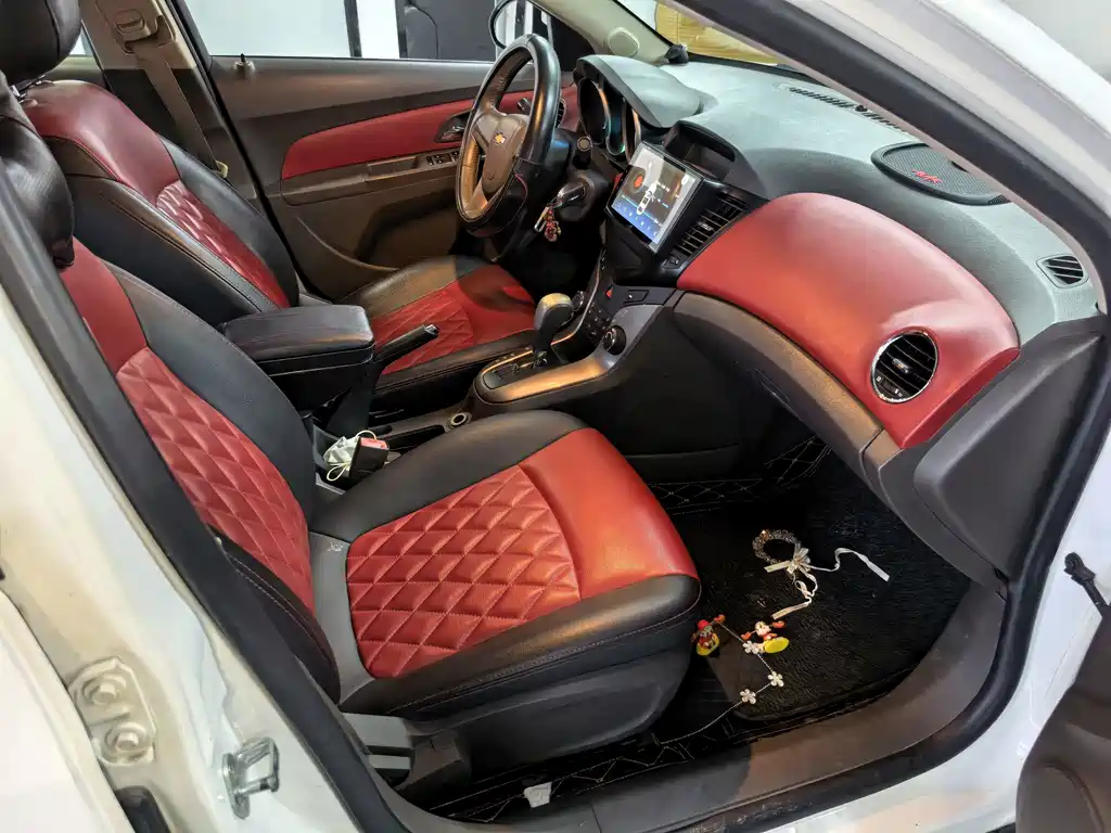 Chevrolet Cruze — миниатюра 8