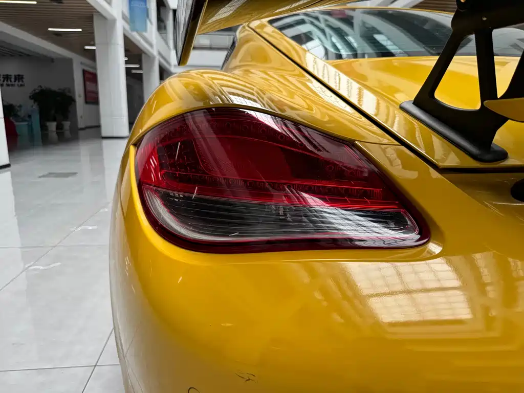 Porsche Cayman — миниатюра 11