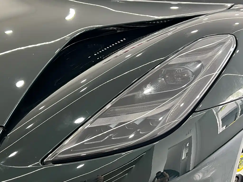 LOTUS SPORTS CAR EMIRA