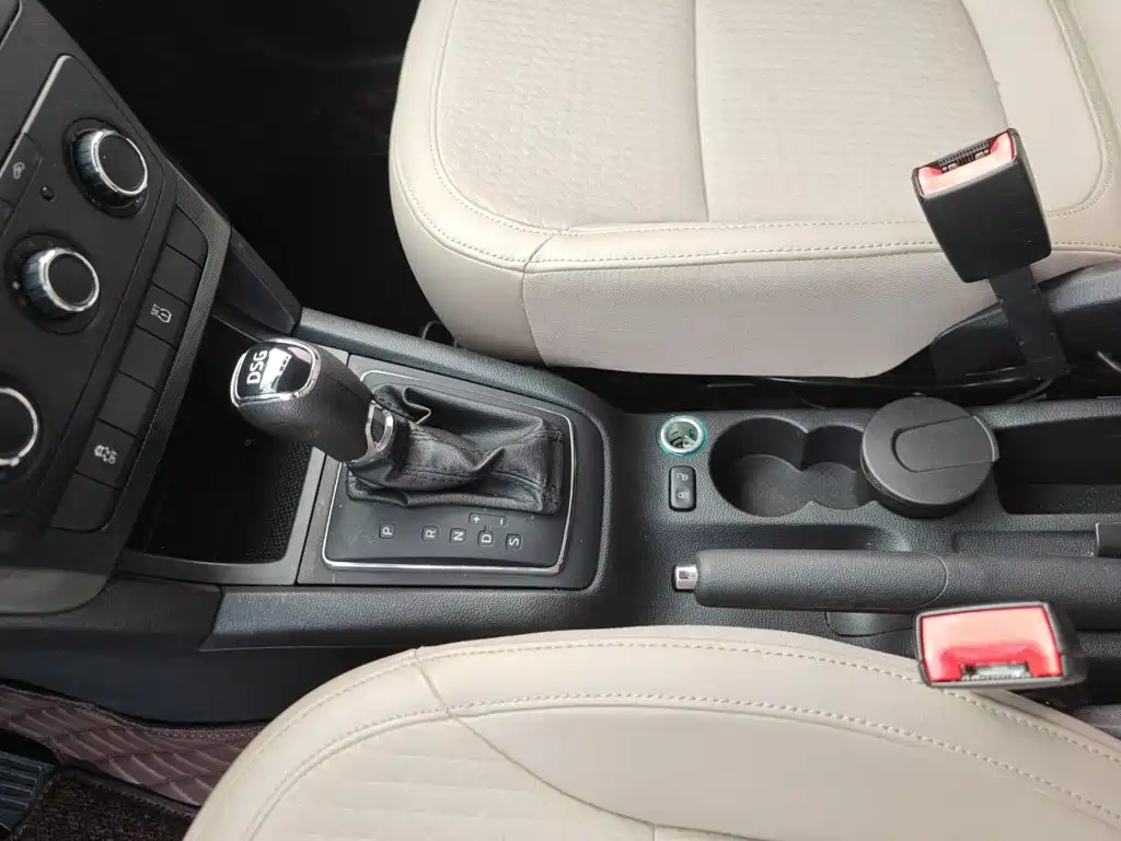 Skoda Yeti — миниатюра 13