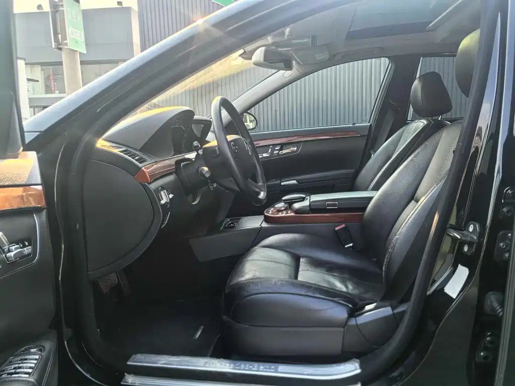 Mercedes-Benz S-Class S 2006 S 350