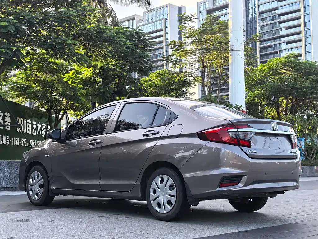 Honda Greiz — миниатюра 9