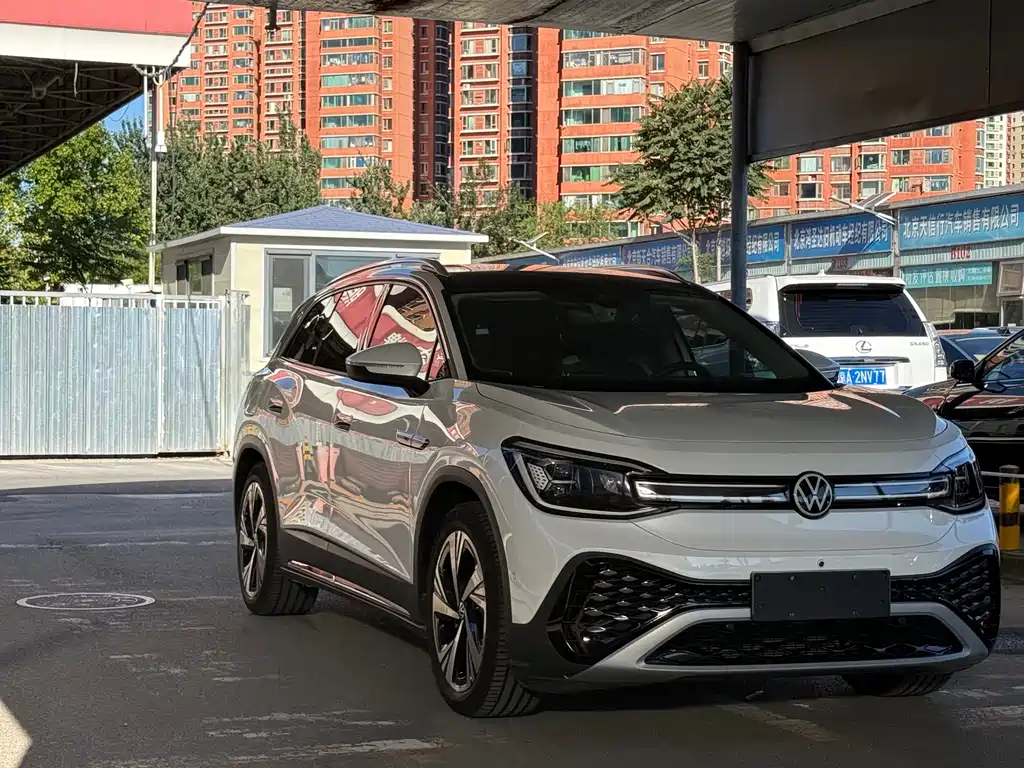 Volkswagen ID.6 Crozz — миниатюра 3