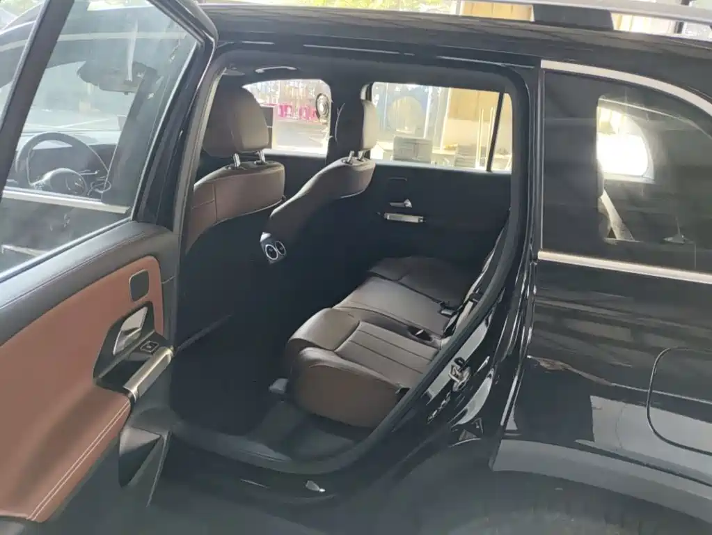 Mercedes-Benz EQB — миниатюра 7