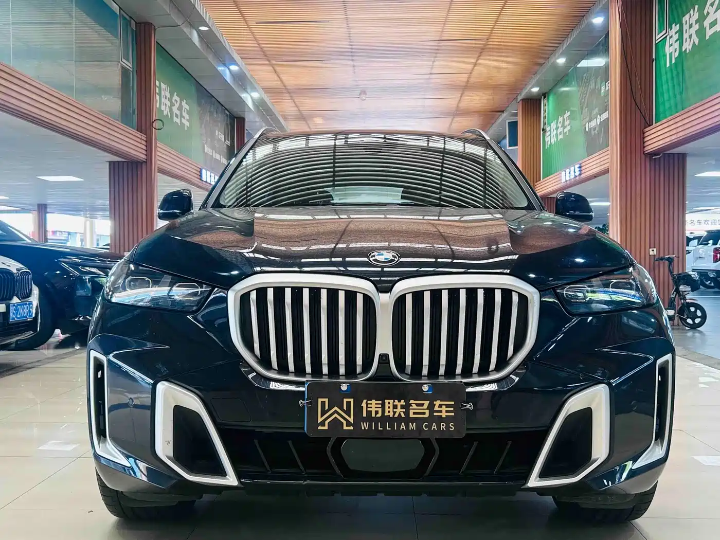 宝马X5 2023款 xDrive 30Li 尊享型M运动套装 2024