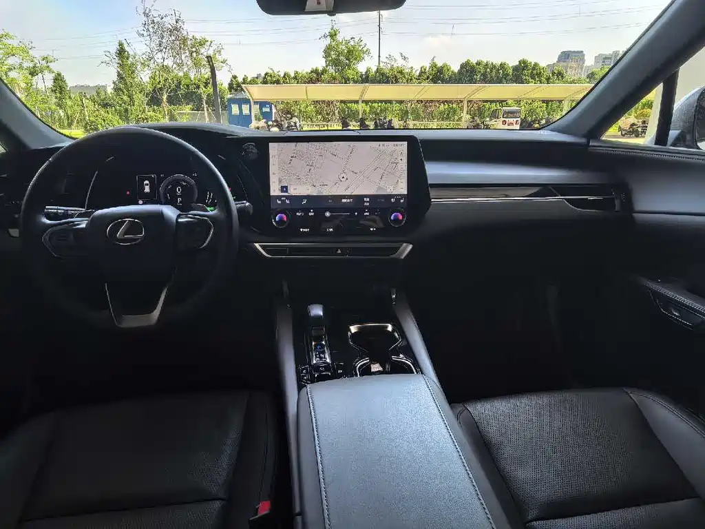 Lexus RX 2023 350h