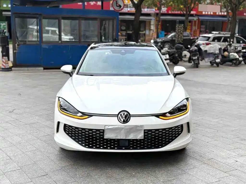 Volkswagen Lamando Lamando L 280TSI DSG Cool Hot Edition, фото 2