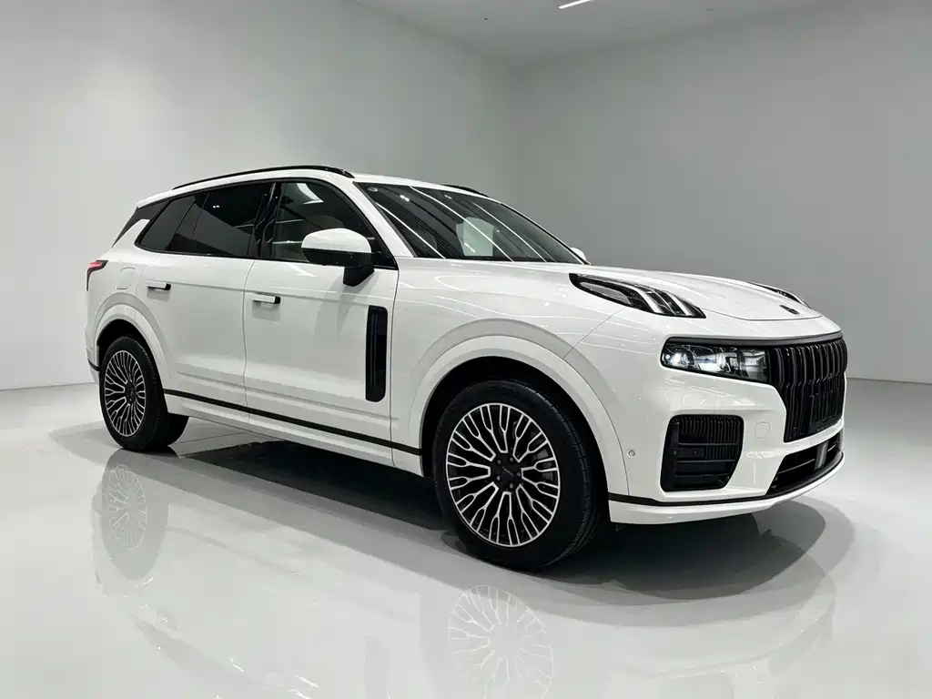 Lynk & Co 09 — миниатюра 3