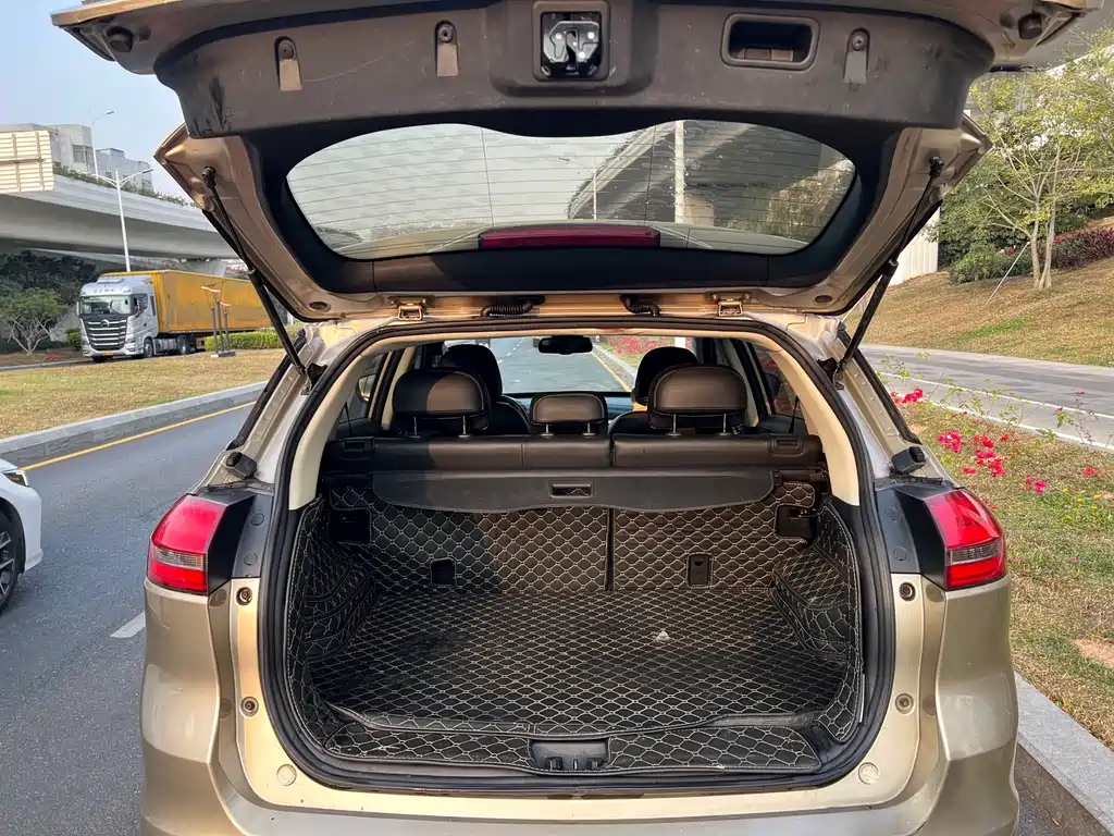 GEELY AUTOMOBILE BOYUE