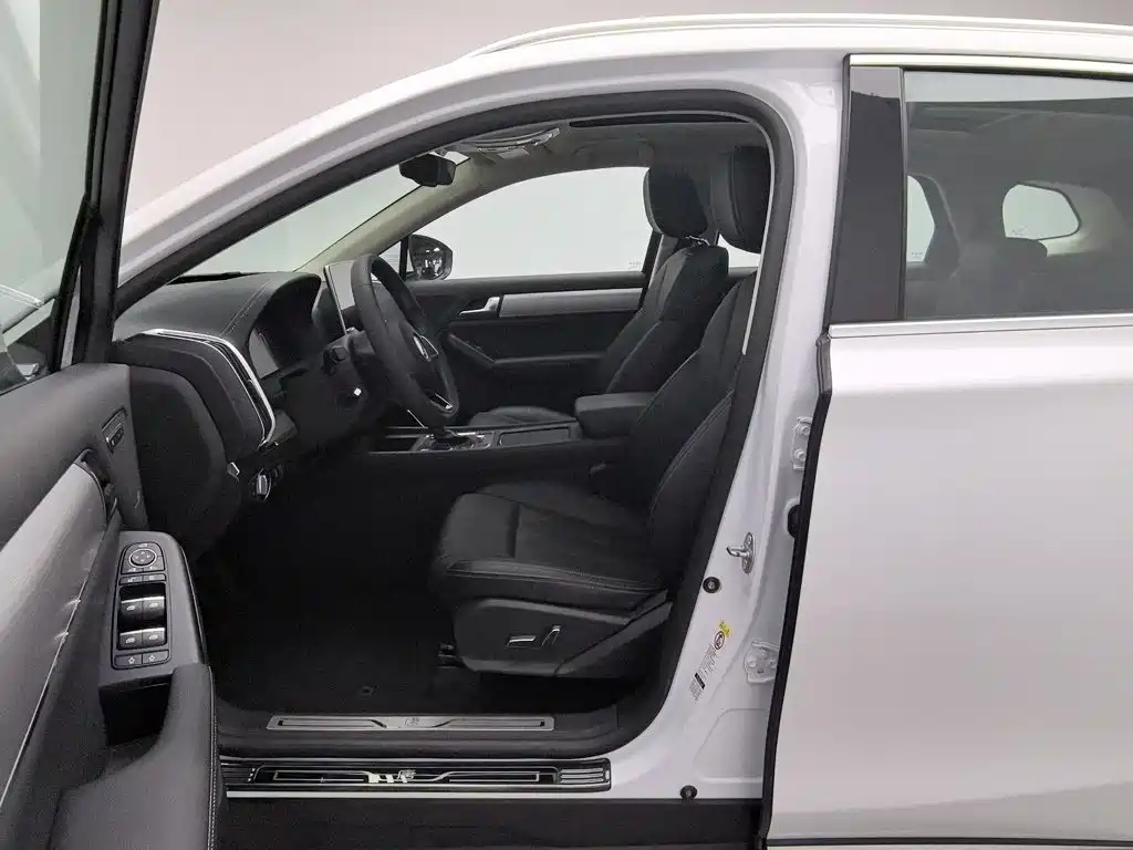 BYD Tang — миниатюра 10