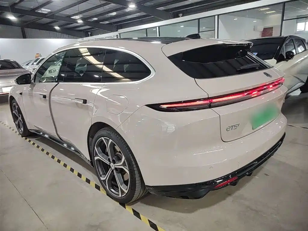 NIO ET5T 2025 75kWh Touring