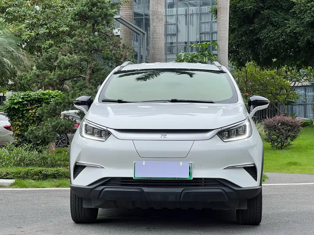 BYD Yuan Pro - фото 2