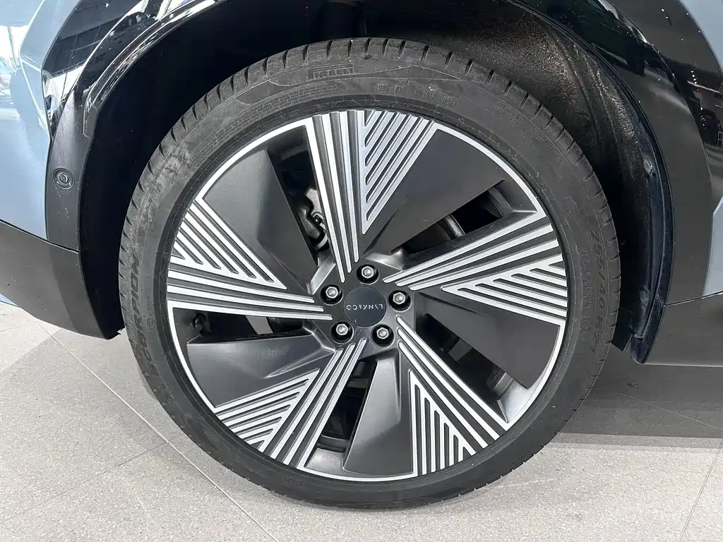 Lynk & Co 08 EM-P — миниатюра 21