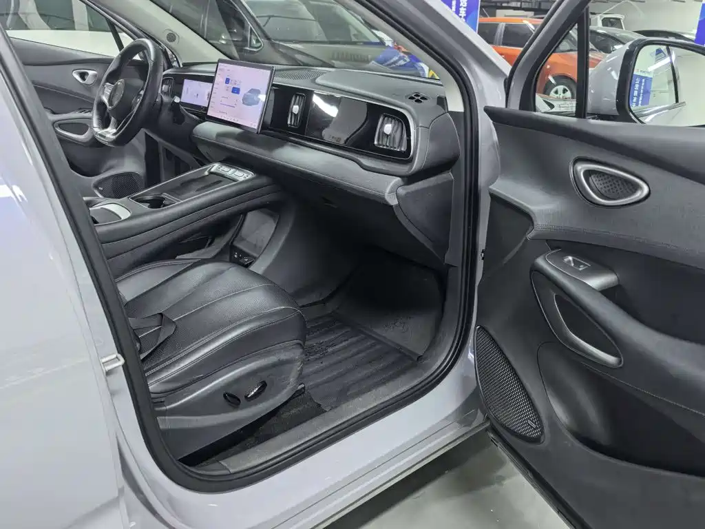 BYD Sealion 05 EV — миниатюра 5
