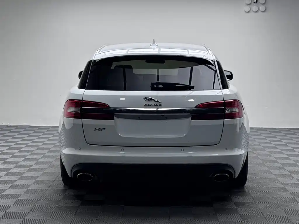 Jaguar XF — миниатюра 19