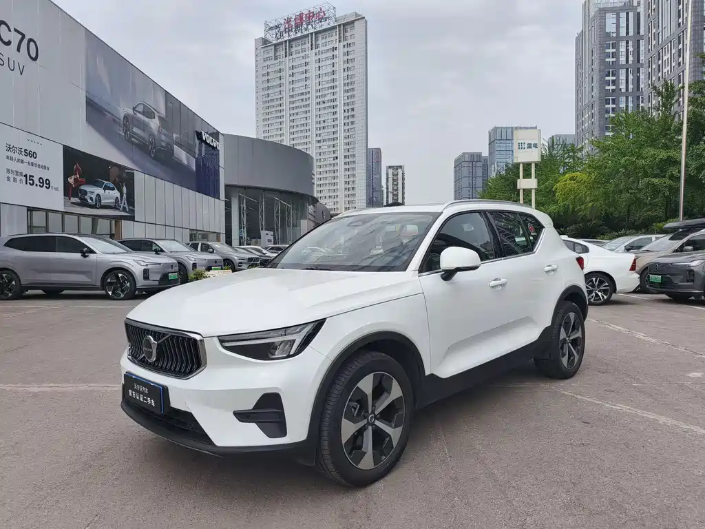 Volvo XC40