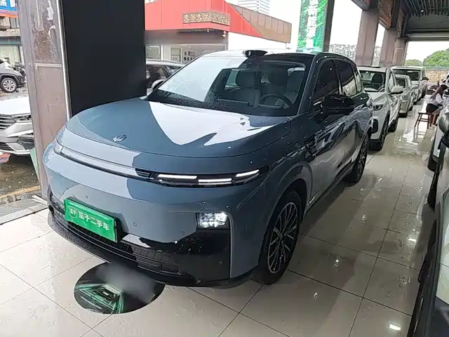 2025 Leapmotor B10