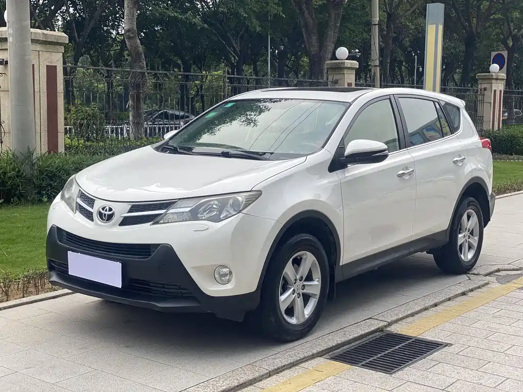 Toyota RAV4 2013 2.5L AT Elite