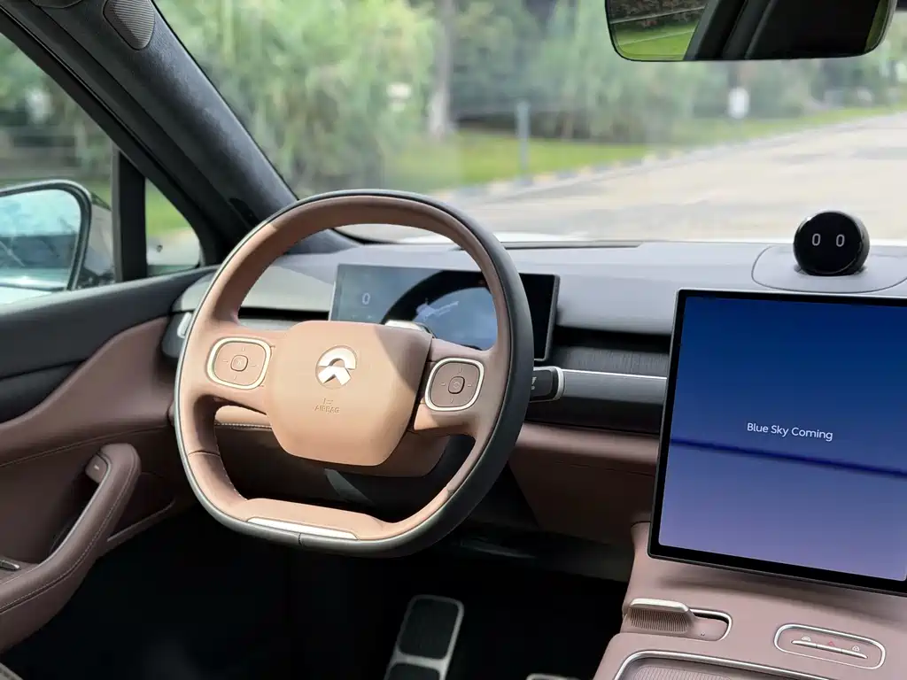NIO ES8 2024 75kWh