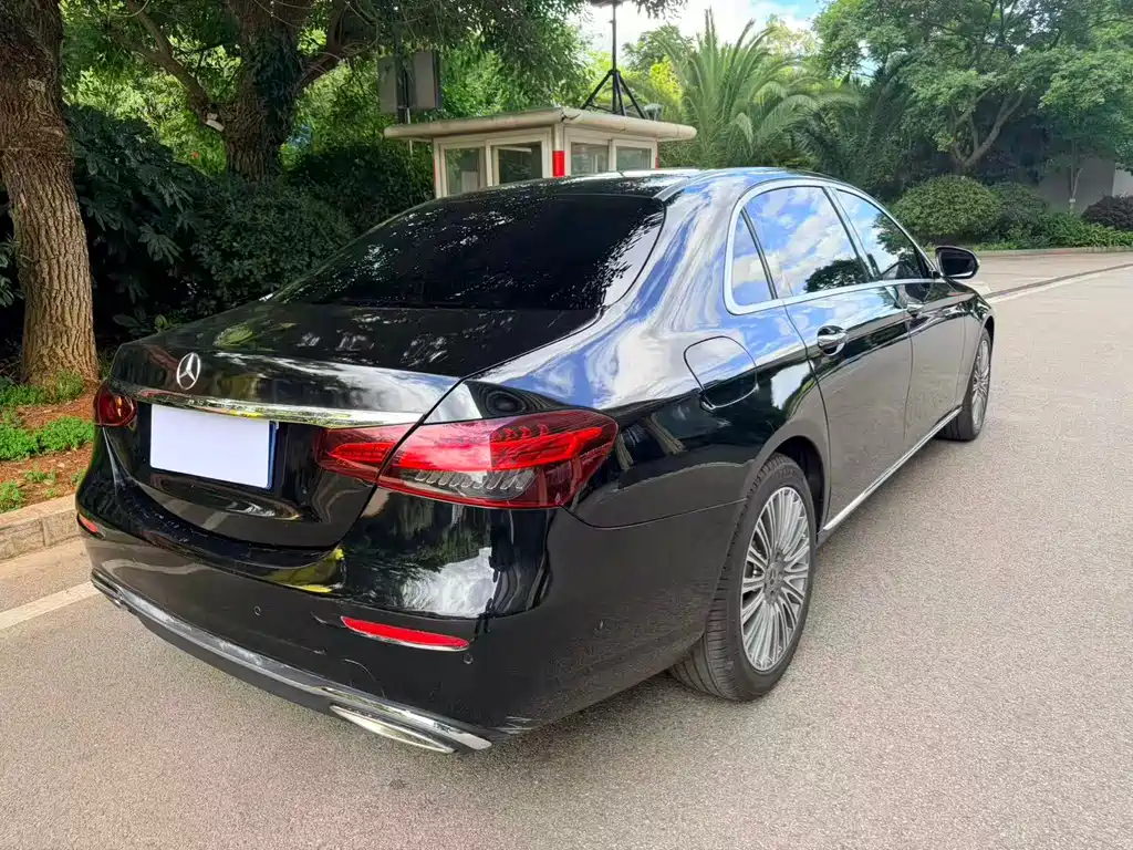 Mercedes-Benz E-Class E 2020 E 300 L