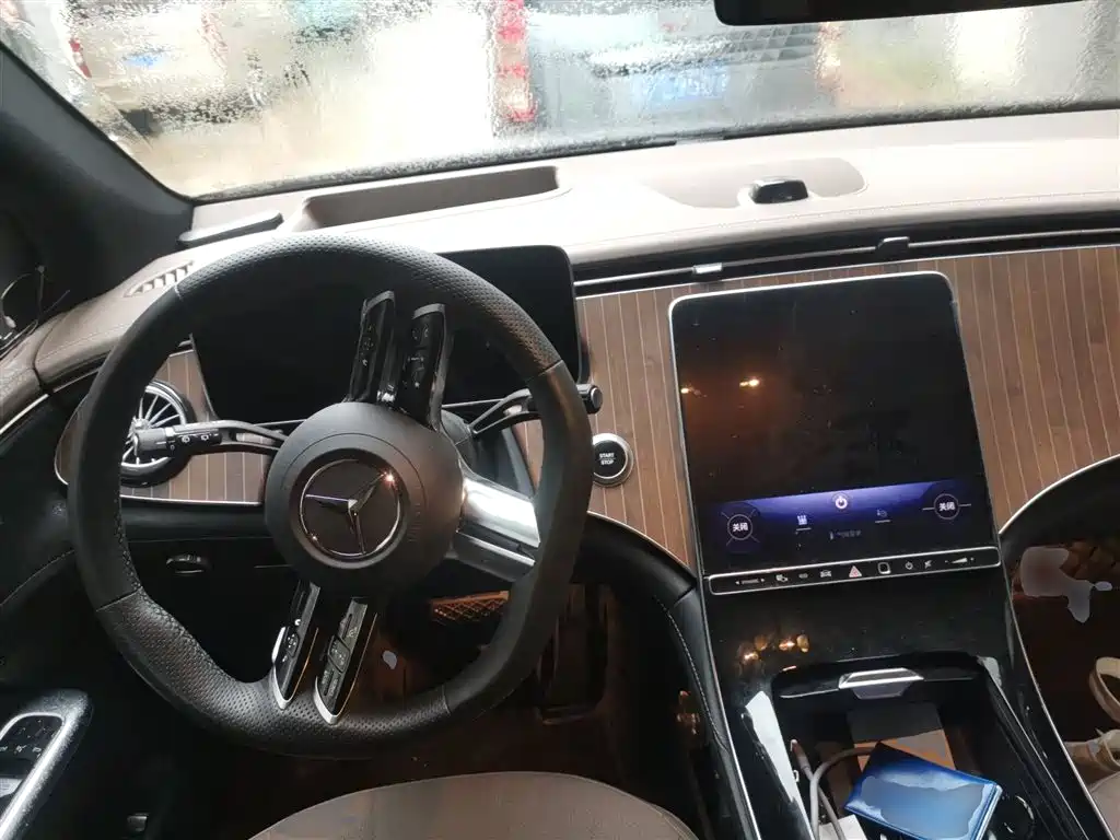 Mercedes-Benz EQE SUV 2024 500 4MATIC Luxury