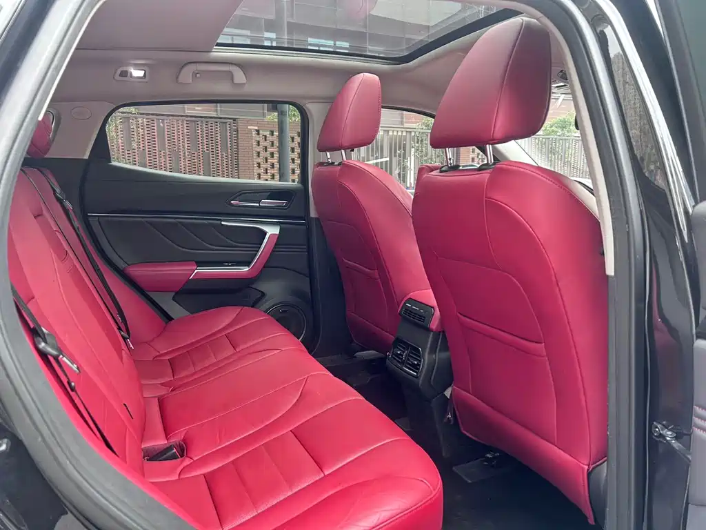 WEI PAI WEI BRAND VV5