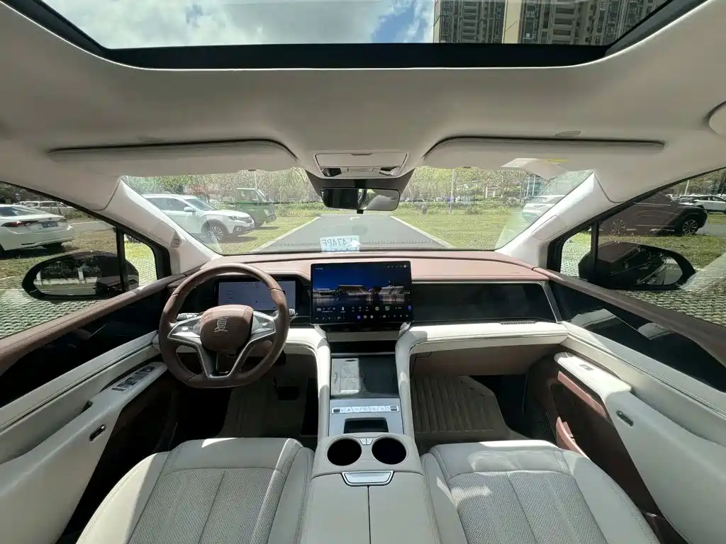 BYD Xia — миниатюра 5