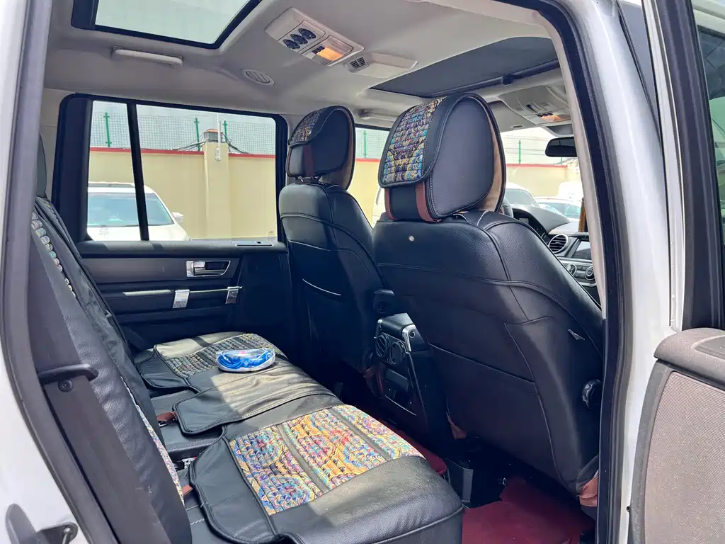 Land Rover Discovery 2015 3.0 SDV6 HSE