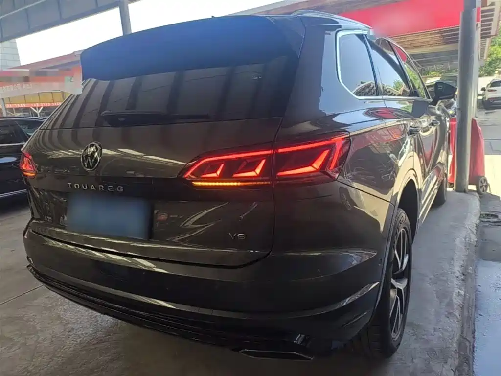 Volkswagen Touareg 2022 3.0TSI Sport