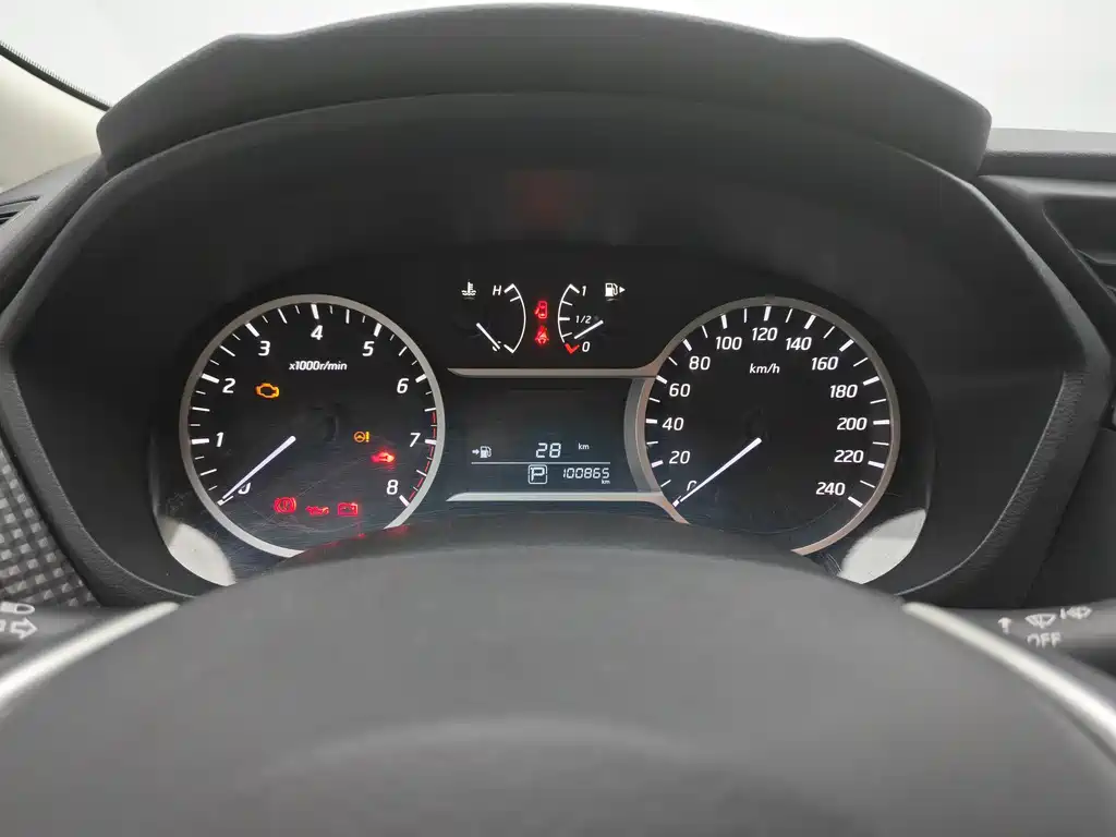 Nissan Bluebird 2021 1.6L CVT