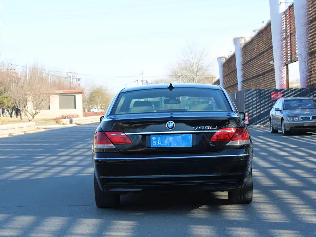 BMW 7 Series 7 2005 750Li