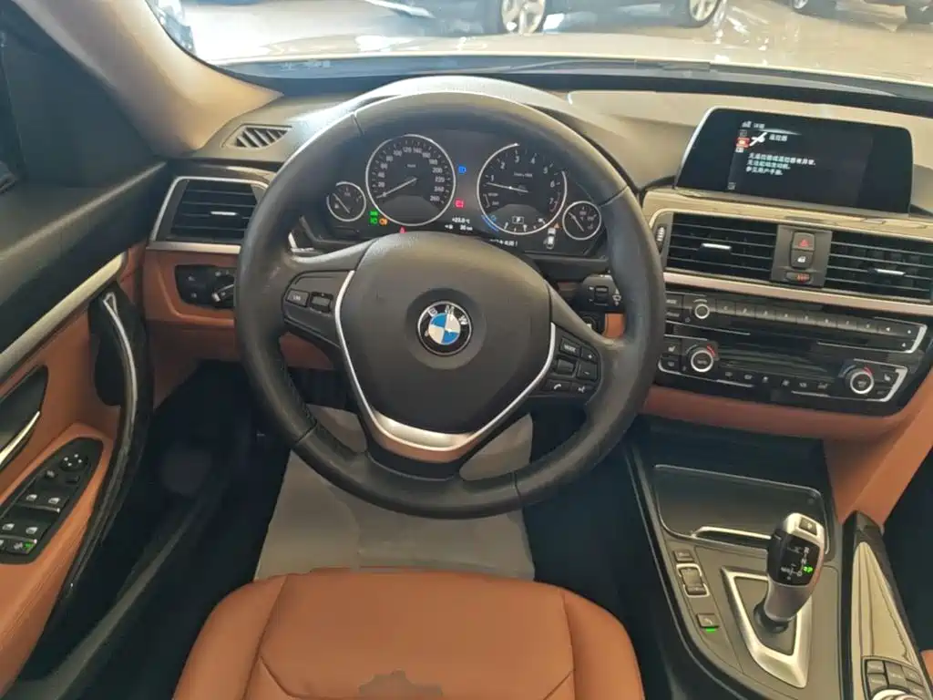BMW 3 Series GT — миниатюра 11