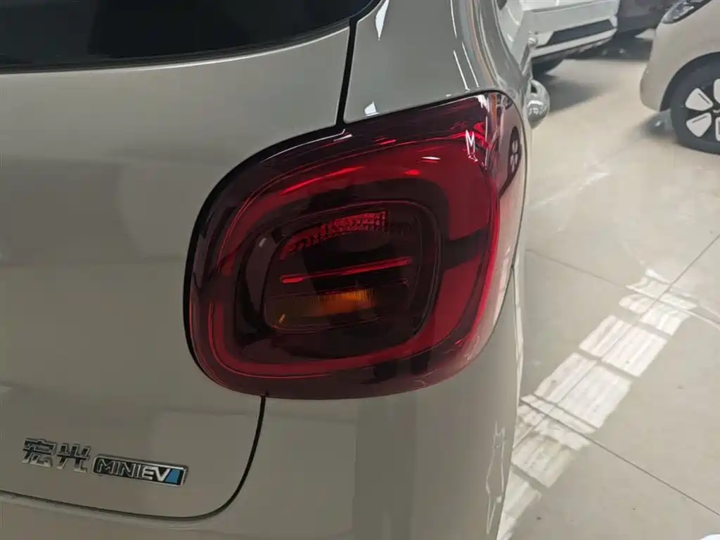 Wuling Mini EV MINIEV 2025 Premium