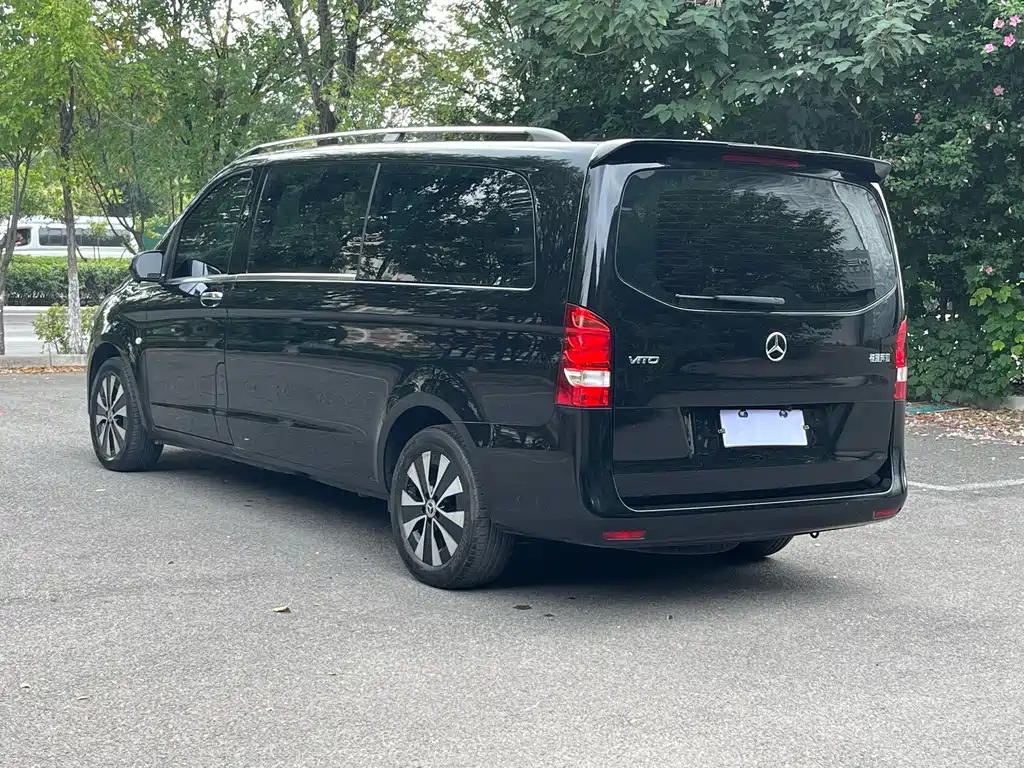 Mercedes-Benz Vito — миниатюра 4