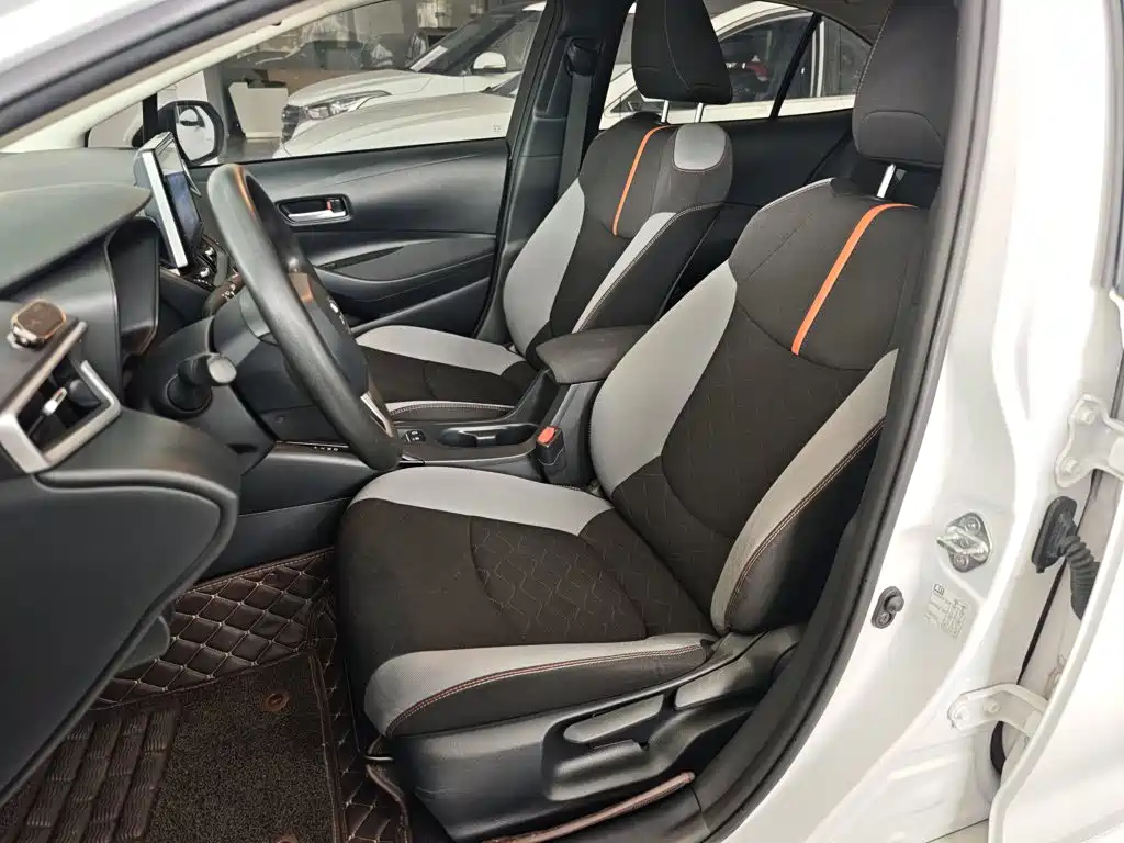 Toyota Corolla — миниатюра 15