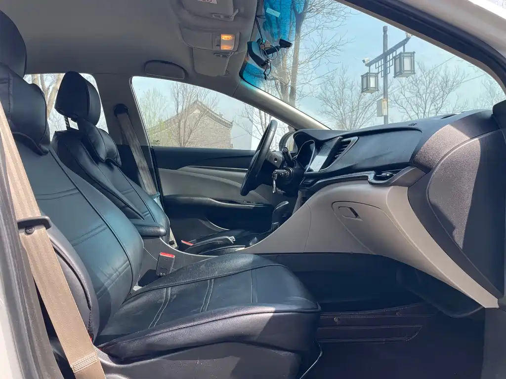 Buick Excelle — миниатюра 12