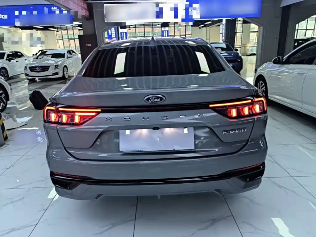 Ford Mondeo — миниатюра 6