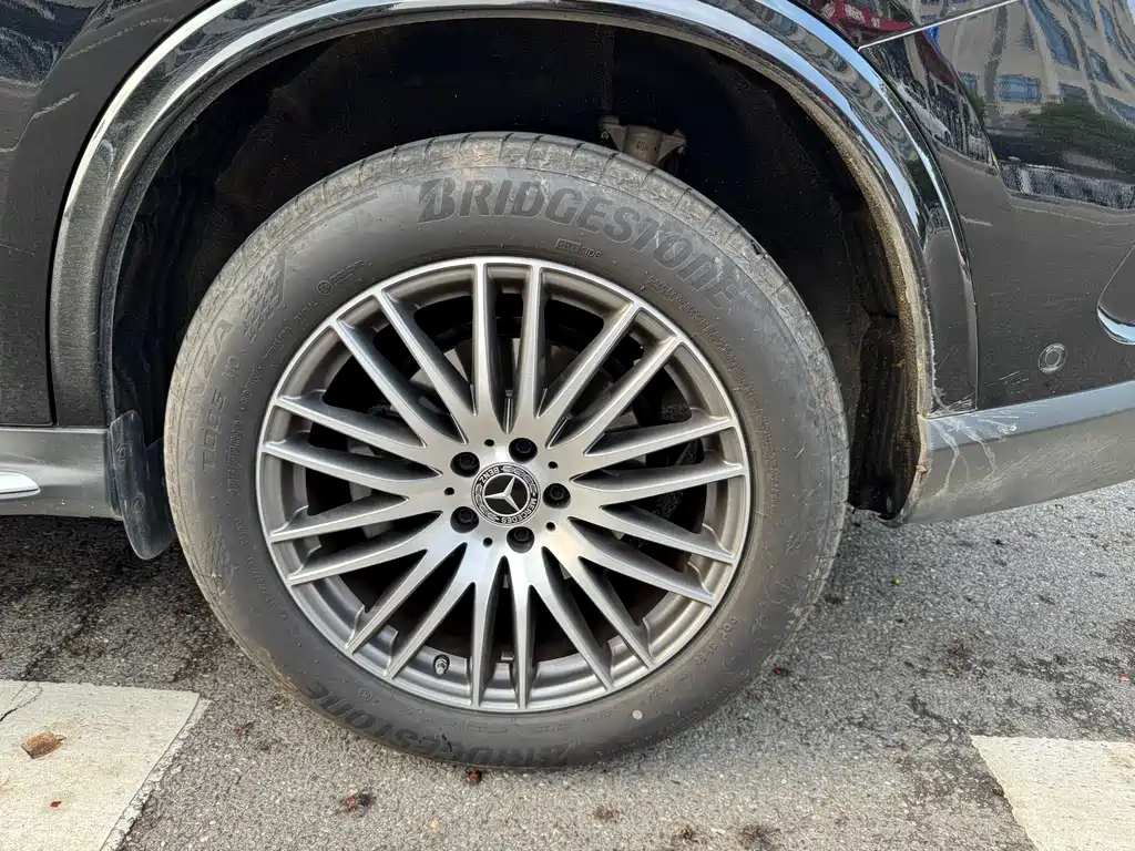 Mercedes-Benz GLC — миниатюра 9