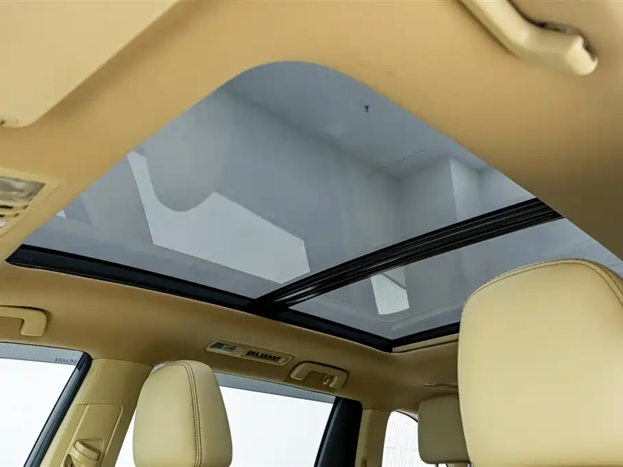 Toyota Highlander — миниатюра 27