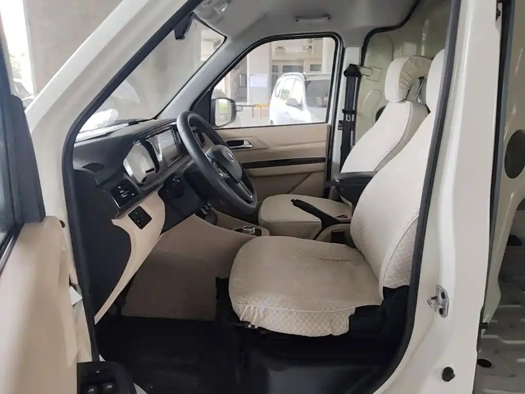 Kuayue Kuayue Star V7 EV — миниатюра 15