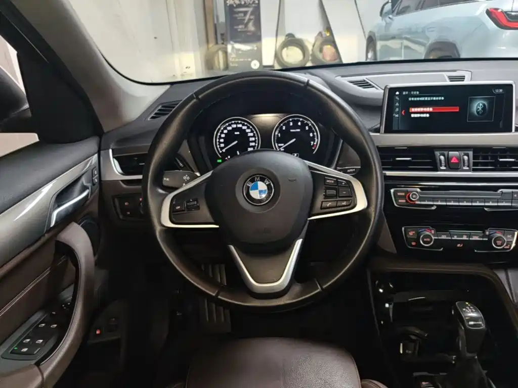 BMW X1 New Energy — миниатюра 11
